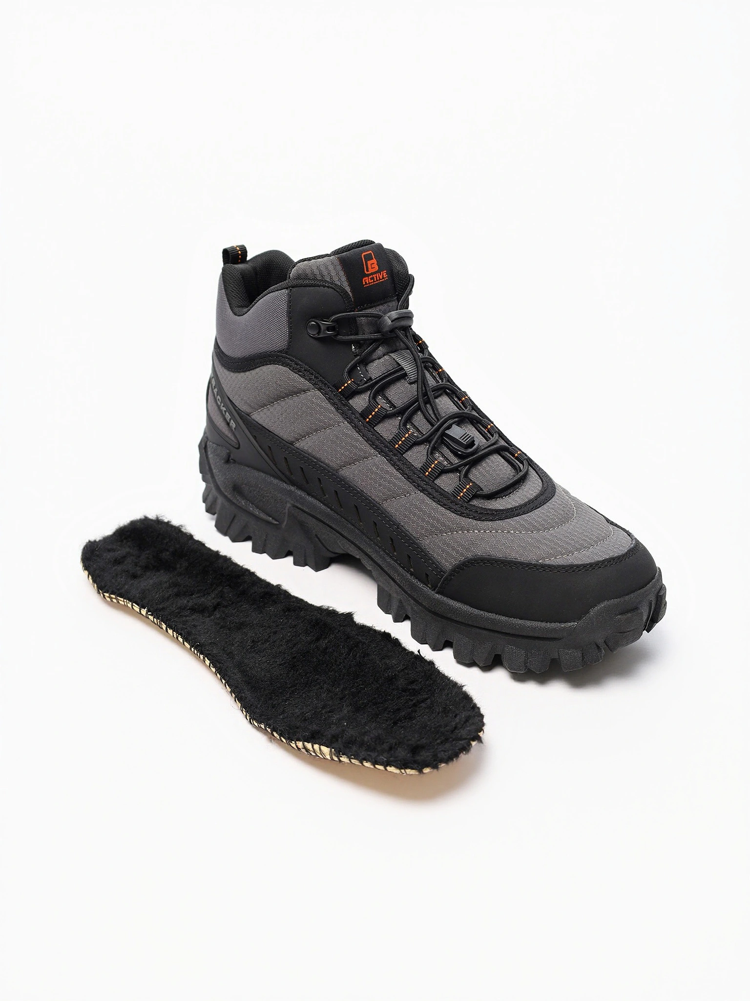 Кроссовки серого цвета текстильные на рельефной подошве